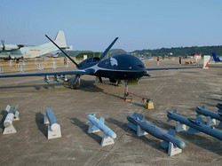 China Pamerkan Drone Pengintai dan Jet Tempur Terbaru