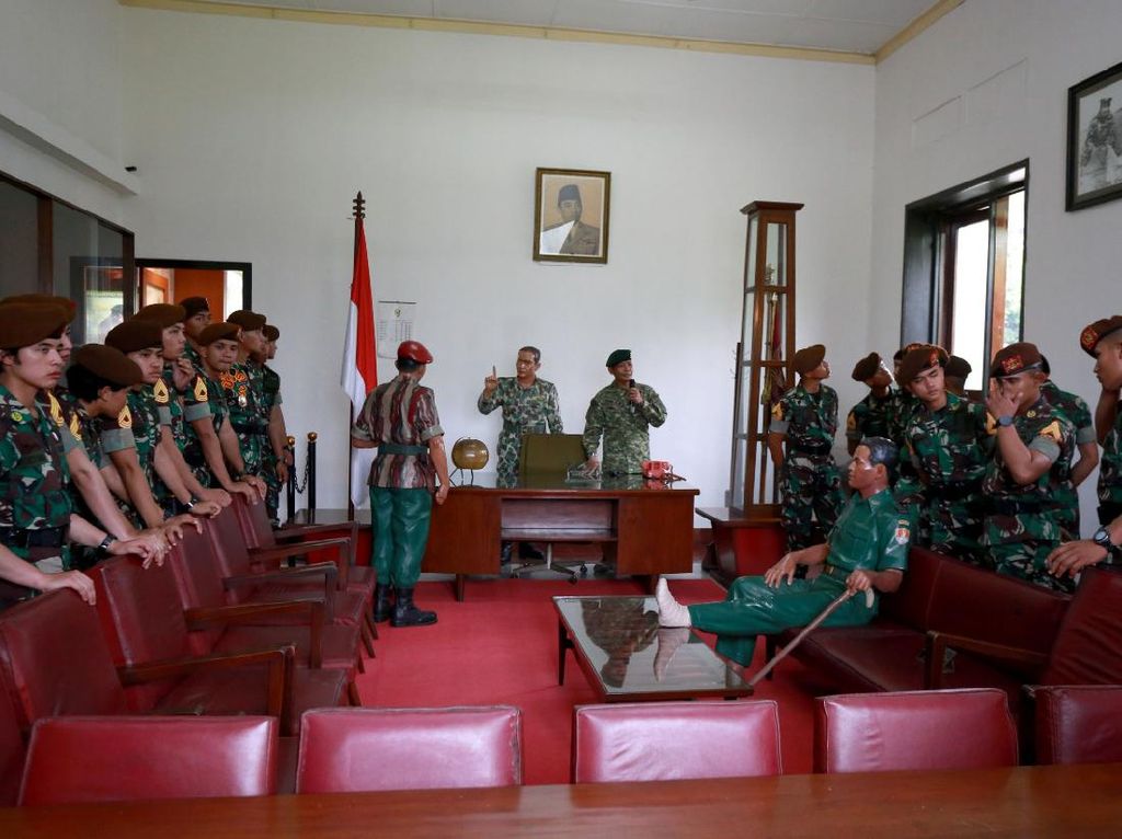 Ini yang Dibahas Soeharto-Nasution-Sarwo Edhie dalam Diorama yang Dihilangkan