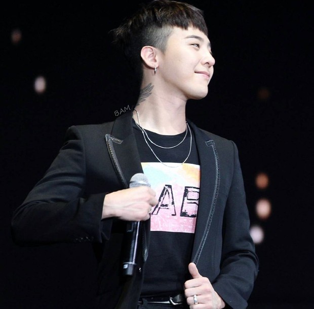 G-Dragon/Foto: Instagram/xxibgdrgnnxx Leader dari boy grup terkenal YG Entertainment ini memang terkenal sebagai salah satu member kpop group yang mempunyai harta melimpah.