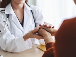 Jangan Dimakan Berlebihan! 5 Makanan Ini Tingkatkan Risiko Kanker