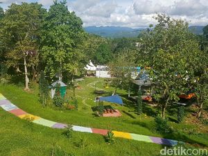 Menghilangkan Trauma di Tempat Wisata Kompleks Kantor Gubernur Sulbar Menghilangkan Trauma di Tempat Wisata Kompleks Kantor Gubernur Sulbar
