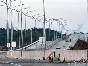 Tol Akses Kertajati Dibuka, ke Bandara Tak Perlu Lagi Putar Jauh Tol Akses Kertajati Dibuka, ke Bandara Tak Perlu Lagi Putar Jauh