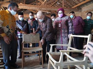 Bangun Factory Sharing Furnitur, Kemenkop UKM Kucurkan Rp 13 M Bangun Factory Sharing Furnitur, Kemenkop UKM Kucurkan Rp 13 M