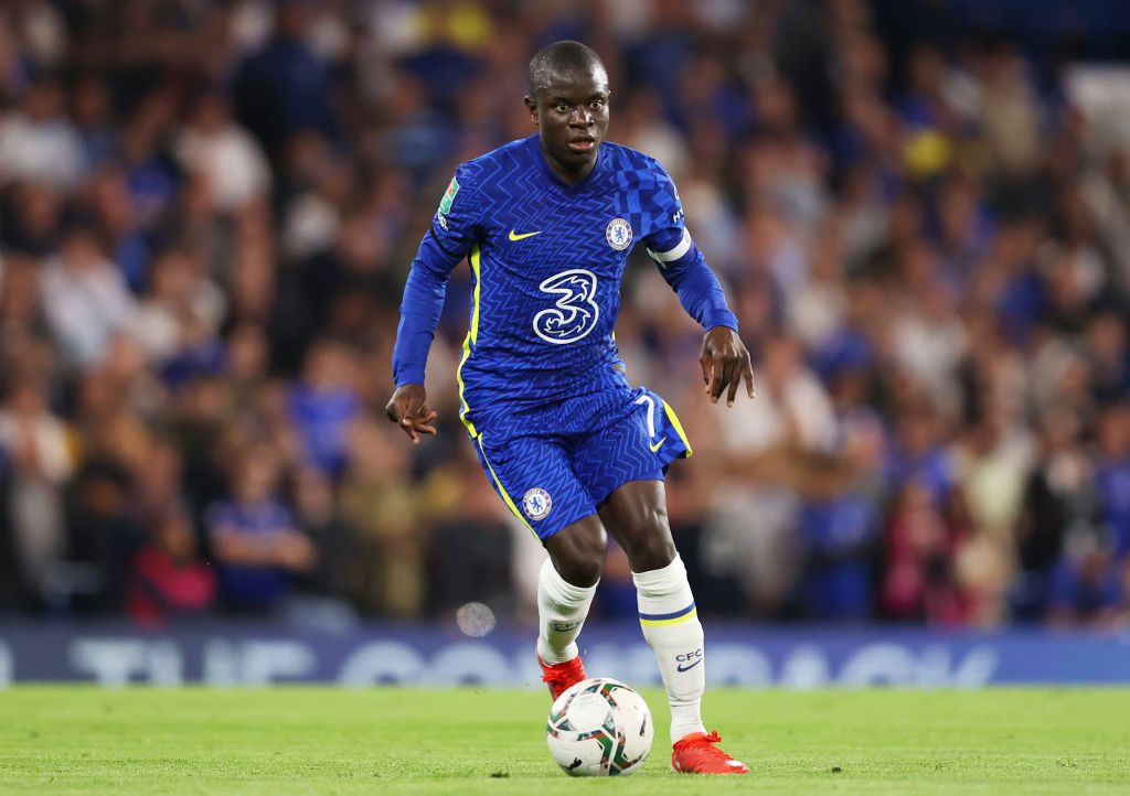 LONDON, ENGLAND - SEPTEMBER 22: Ngolo Kante of Chelsea runs with the ball during the Carabao Cup Third Round match between Chelsea and Aston Villa at Stamford Bridge on September 22, 2021 in London, England. (Photo by James Chance/Getty Images)