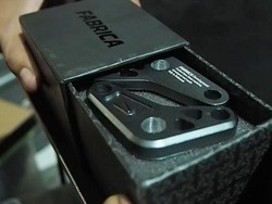 Bangga! Anak Muda Bandung Bikin Part Aksesoris Vespa Modern 100% Buatan Indonesia