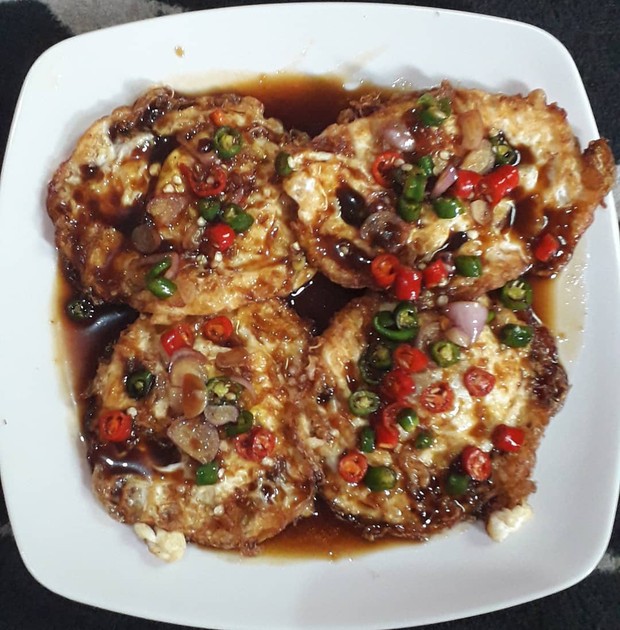 Telor ceplok kecap/ Foto: Instagram.com/mona_sandika Telor ceplok kecap/ Foto: Instagram.com/mona_sandika