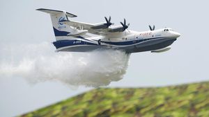 Wow, Pesawat Amfibi Terbesar Dunia Mejeng di Airshow China