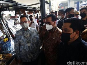 Anies dan Dua Menteri Jokowi Resmikan Penataan Stasiun Tebet Anies dan Dua Menteri Jokowi Resmikan Penataan Stasiun Tebet