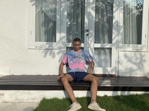 8 Transformasi Devano Danendra, Gaya Terbaru Anak Iis Dahlia Mirip Zayn Malik