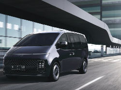 Hyundai STARIA Bawa Kenyamanan Tingkat Tinggi di Kelas MPV Premium