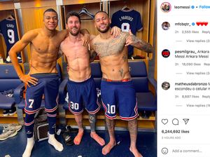Foto Telanjang Dada Messi-Neymar-Mbappe, Tepis Isu Perseteruan