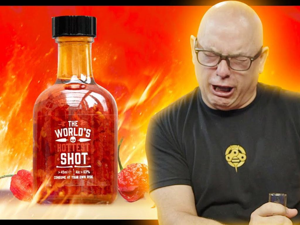 Kacau! Minuman Alkohol Terpedas di Dunia Ini Pakai Racikan Cabe Carolina Reaper Kacau! Minuman Alkohol Terpedas di Dunia Ini Pakai Racikan Cabe Carolina Reaper
