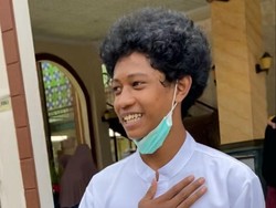 Lebih dekat dengan Anak Sultan Pemilik Masjid di Subang Viral Rendah Hati