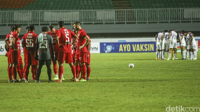 Persija Jakarta ditahan imbang Persita Tangerang 1-1 dalam lanjutan Liga 1 2021. Ini menjadi hasil imbang keempat untuk Macan Kemayoran setelah menjalani lima laga.