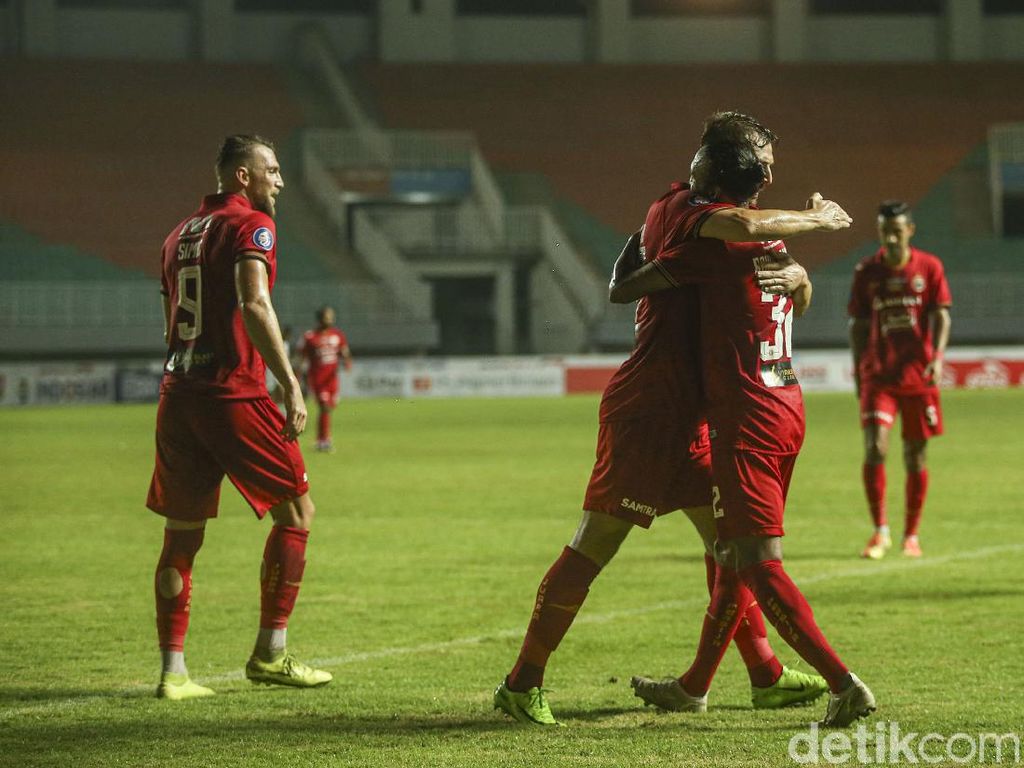 Tantangan Buat Sudirman: Antar Persija ke Posisi Tiga Besar Tantangan Buat Sudirman: Antar Persija ke Posisi Tiga Besar