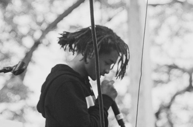 (Memilih fokus bermusik, Jaden Smith tekuni karirnya sebagai musisi dan rapper/Foto: instagram.com/c.syresmith) Memilih fokus bermusik, Jaden Smith tekuni karirnya sebagai musisi dan rapper/Foto: instagram.com/c.syresmith
