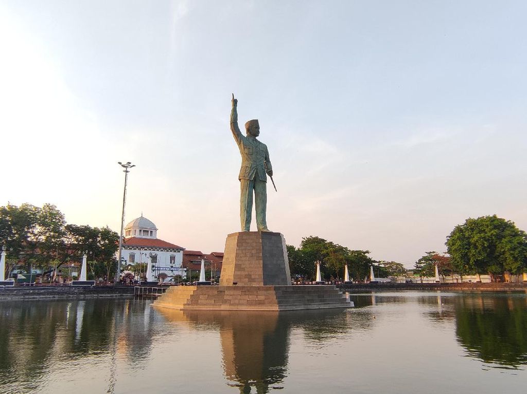 Patung Bung Karno Makin Banyak Berdiri, Selain Semarang Ada Juga di Bali Patung Bung Karno Makin Banyak Berdiri, Selain Semarang Ada Juga di Bali
