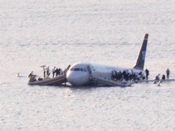 Mirip Citilink Mendarat Darurat, Ini 4 Peristiwa Emergency Landing Dunia