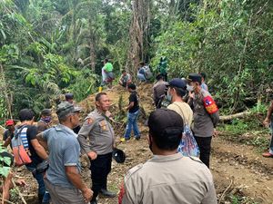 Anggota DPRD Sebut Izin Tambang Perusahaan di Bolmong Cacat Hukum Anggota DPRD Sebut Izin Tambang Perusahaan di Bolmong Cacat Hukum