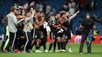 Sheriff, yang ditekan sepanjang babak kedua berhasil pulang dengan tiga poin. Sebastian Thill mencetak gol jelang akhir laga untuk mengubah skor menjadi 2-1. Gonzalo Arroyo Moreno/Getty Images.