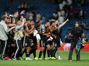 Sheriff Nih, Bos! Senggol Dong Sheriff Nih, Bos! Senggol Dong