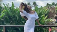Potret Tamara Bleszynski, Idola 90-an yang Cantiknya Tak Pernah Pudar