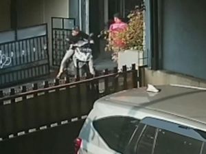 Viral Aksi Santai Maling Motor di Jakbar, Sempat Papasan dengan Warga