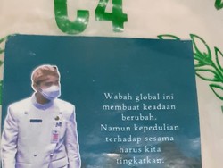 Ini Pesan Gibran dalam Stiker di Kemasan Beras yang Dia Bagikan