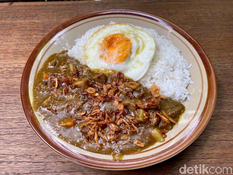 Warpopski: Kekenyangan Makan Nasi Siram Se'i dan Nasi Kare ala Jepang