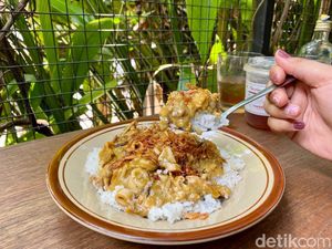 Warpopski: Kekenyangan Makan Nasi Siram Sei dan Nasi Kare ala Jepang Warpopski: Kekenyangan Makan Nasi Siram Sei dan Nasi Kare ala Jepang