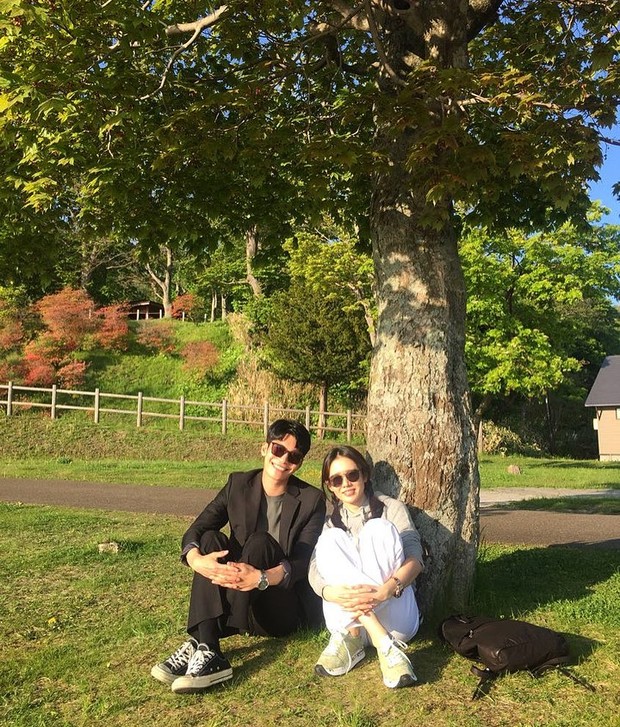 Wi Ha Joon bernaung di agensi yang sama dengan Son Ye Jin