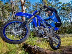 Anak Terabas Merapat! Yamaha Luncurkan WR250 Terbaru, Nih