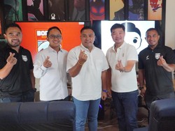 Dilatih Legenda Indonesia, Tim Junior Borneo FC Diharap Bisa Berprestasi