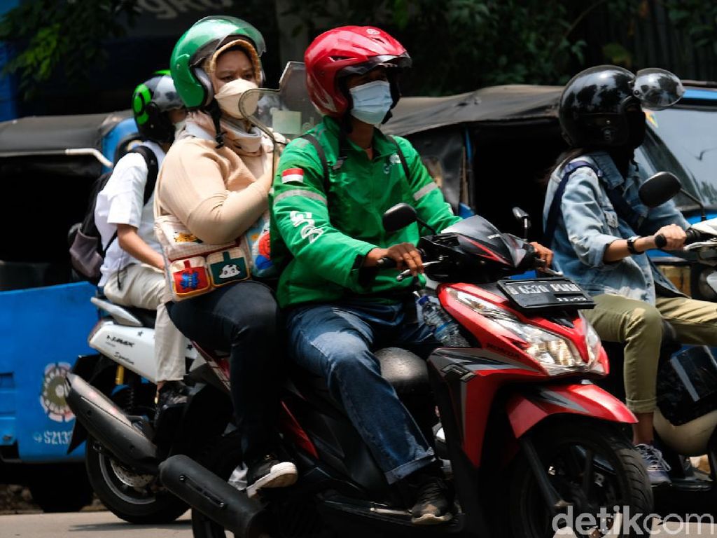Tenang! Ojol Tetap Ngegas Meski Ada Reuni 212 Tenang! Ojol Tetap Ngegas Meski Ada Reuni 212