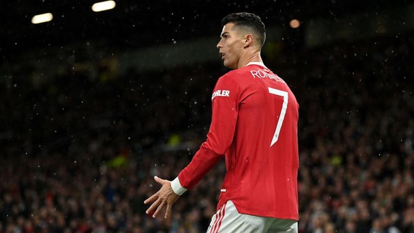 MANCHESTER, ENGLAND - SEPTEMBER 29: Cristiano Ronaldo of Manchester United reacts during the UEFA Champions League group F match between Manchester United and Villarreal CF at Old Trafford on September 29, 2021 in Manchester, England. (Photo by Michael Regan/Getty Images)