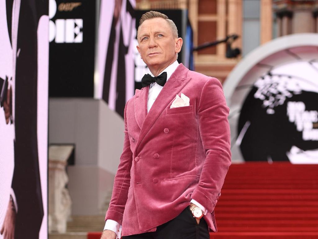 Aksi Kebut-kebutan Daniel Craig di No Time to Die Dilakukan Tanpa Stuntman
