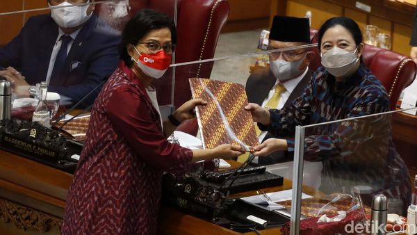 DPR-Pemerintah Sepakati UU APBN 2022