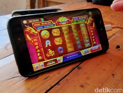 Polisi Surabaya Lagi Gencar Buru Penjudi Chip Domino