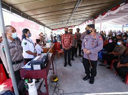 Dukung PON, Kapolri Minta Vaksinasi COVID-19 di Papua Ditingkatkan