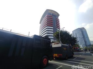 Novel Baswedan dkk Dipecat, Gedung KPK Dijaga Ketat Novel Baswedan dkk Dipecat, Gedung KPK Dijaga Ketat