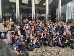 Satire Eks Pegawai KPK Mengaku Bangga Dipecat