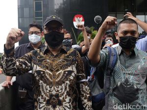Akademisi hingga Aktivis Apresiasi Kapolri Rekrut Mantan Pegawai KPK Akademisi hingga Aktivis Apresiasi Kapolri Rekrut Mantan Pegawai KPK