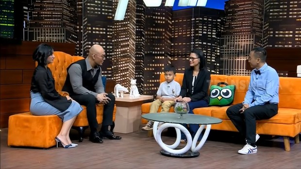 Petra merupakan murid terpintar Miss Tiur | Foto: youtube/TRANS7 OFFICIAL