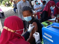 Saat Warga yang Belum Divaksinasi Covid-19 Terjaring Razia Polisi
