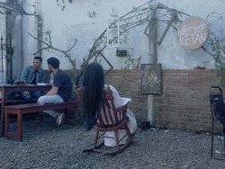 Merinding! Makan Ketan di Sini Bakal Ditemani Kuntilanak dan Pocong