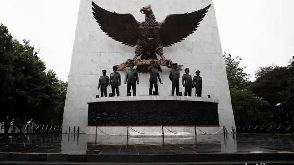 10 Patung Ini Tanda Penghormatan kepada Pahlawan