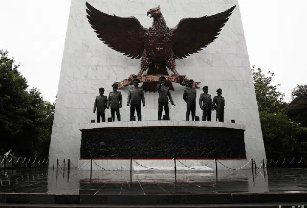 10 Patung Ini Tanda Penghormatan kepada Pahlawan