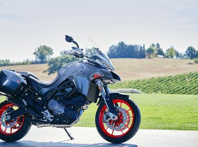 Ducati Multistrada Adventure V2S Cocok untuk Kamu yang Pemula