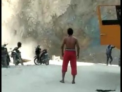 Heboh Longsor di Gunung Kuda Cirebon, Pekerja Tambang Berlarian