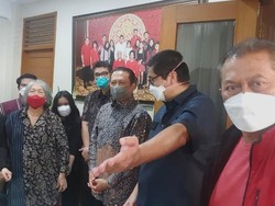 Bamsoet Kenang Sosok Sabam Sirait sebagai Guru Politik Bangsa